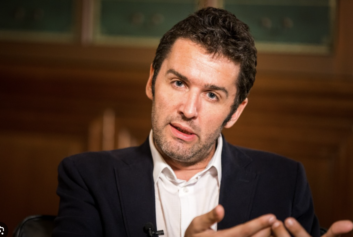 Portrait de Thomas Saint-Aubin